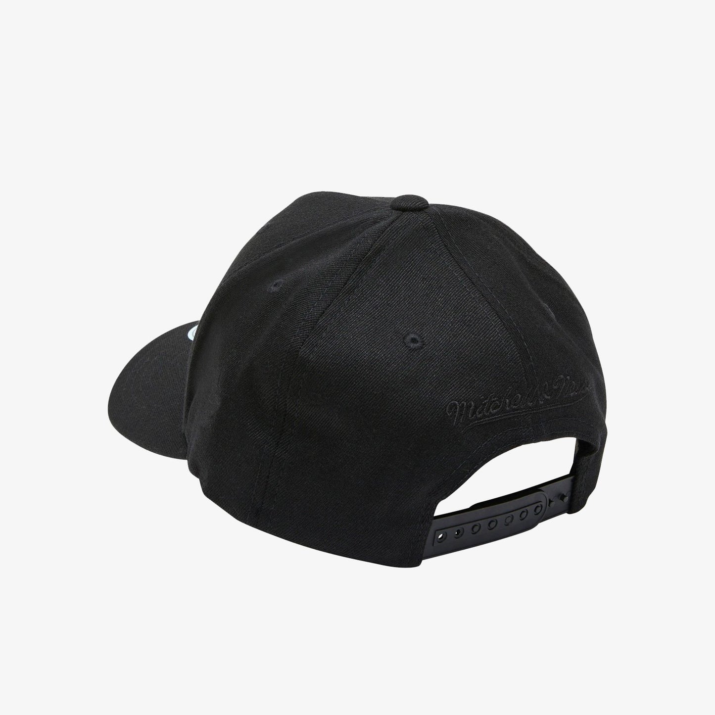 L.A. CLIPPERS BLACK & WHITE TEAM LOGO CLASSIC REDLINE SNAPBACK