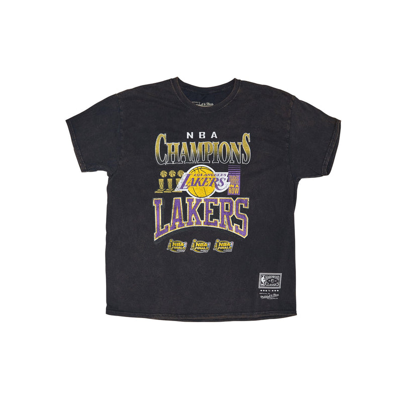 L.A LAKERS VINTAGE CHAMPIONS TEE